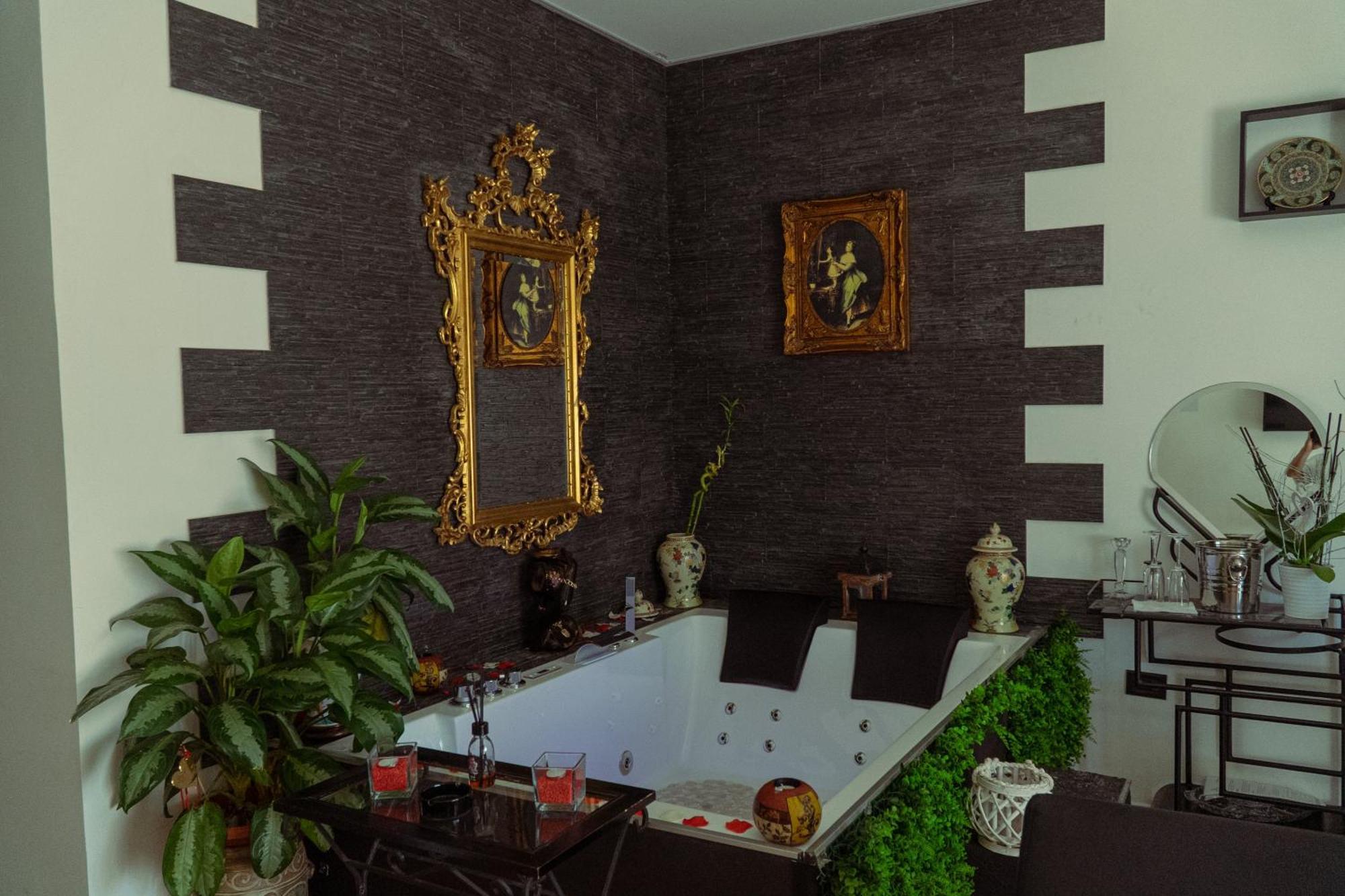 Palmina's Apartment